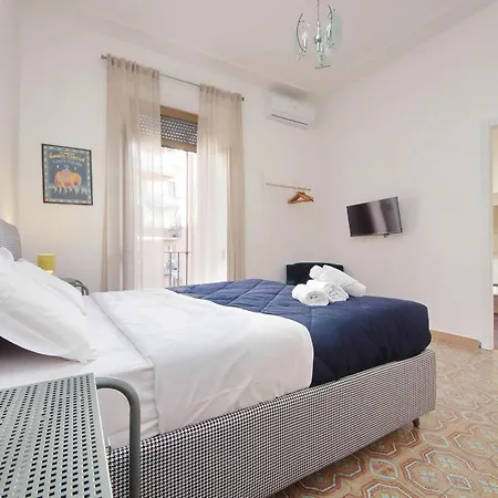 Trastevere 70 * Roma