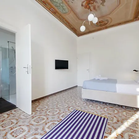 Trastevere 70 * Roma