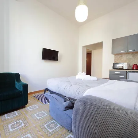 Pensión Trastevere 70 *